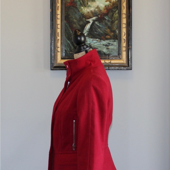 Express Jacket - Picture 16 of 16